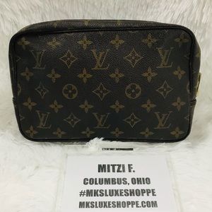 LOUIS VUITTON  MONO TROUSSE 23 881TH